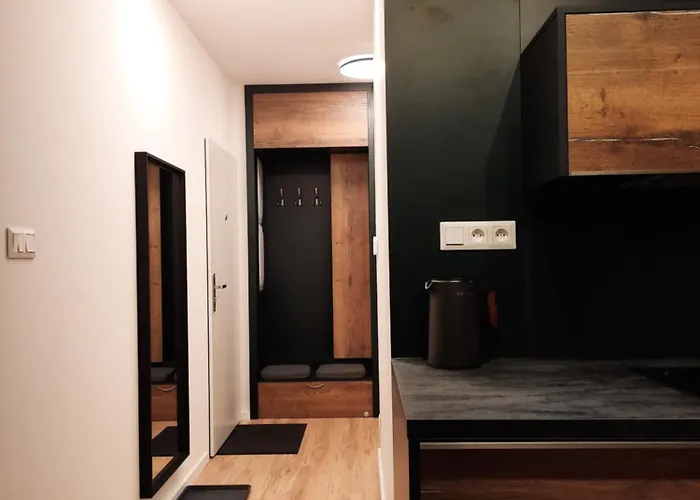 Door Братислава