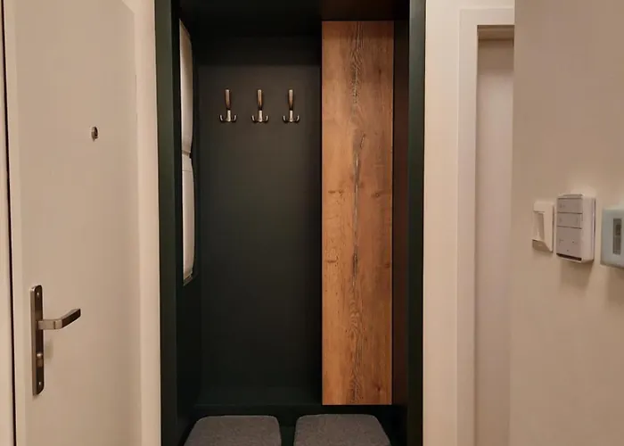 Door Братислава