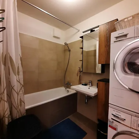 Door * 布拉迪斯拉发